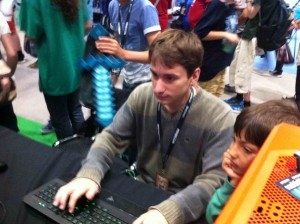 Here one of our pro players is setting up for a challenge. He was throughout minecon, undefeated.